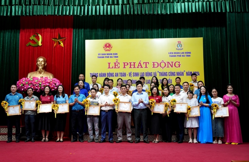 Thành phố Hà Tĩnh: Phát động Tháng hành động về ATVSLĐ và Tháng Công nhân năm 2024